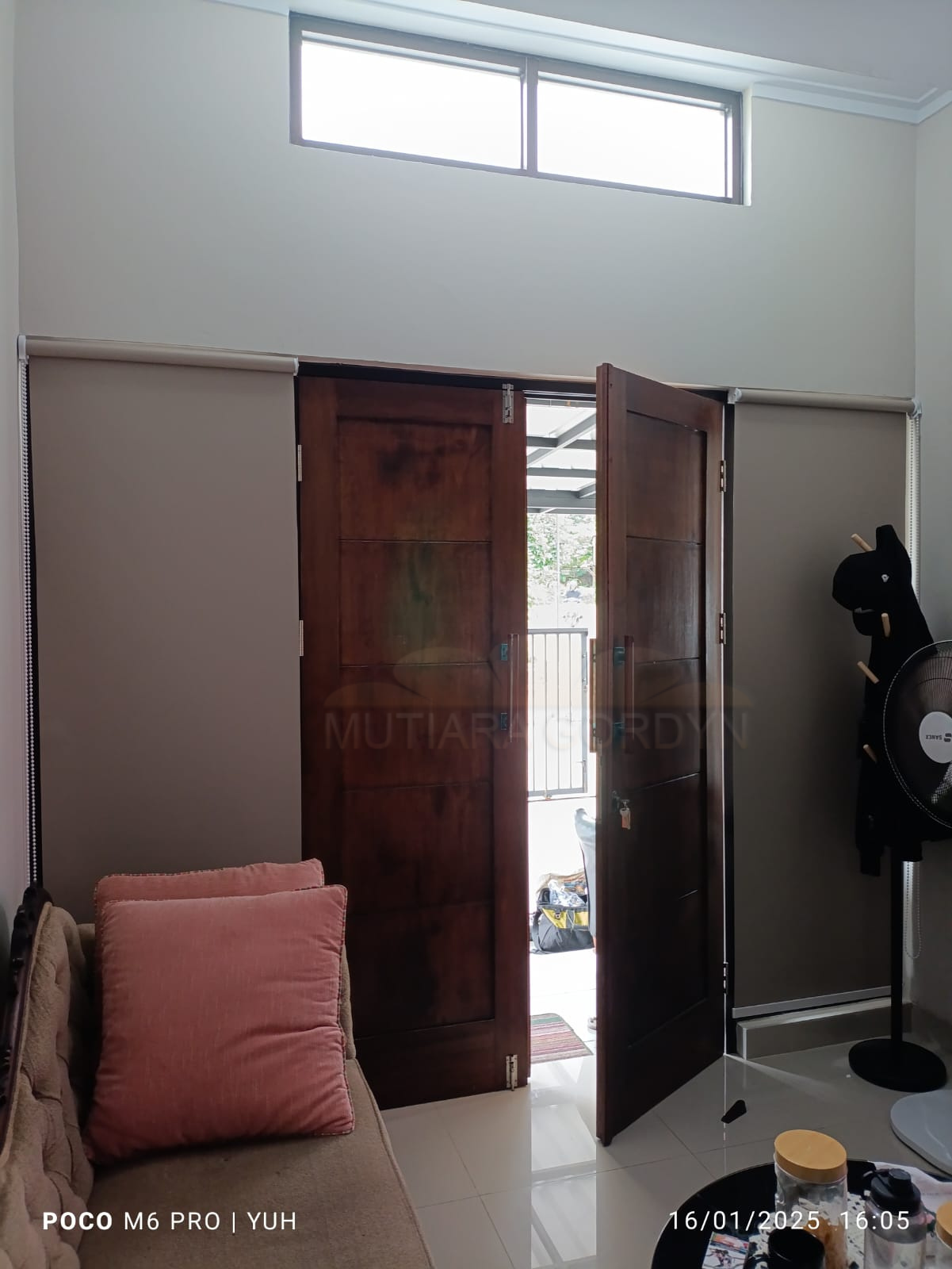 Roller Blind Blackout Project Pasang Green Village 2 Pamulang.