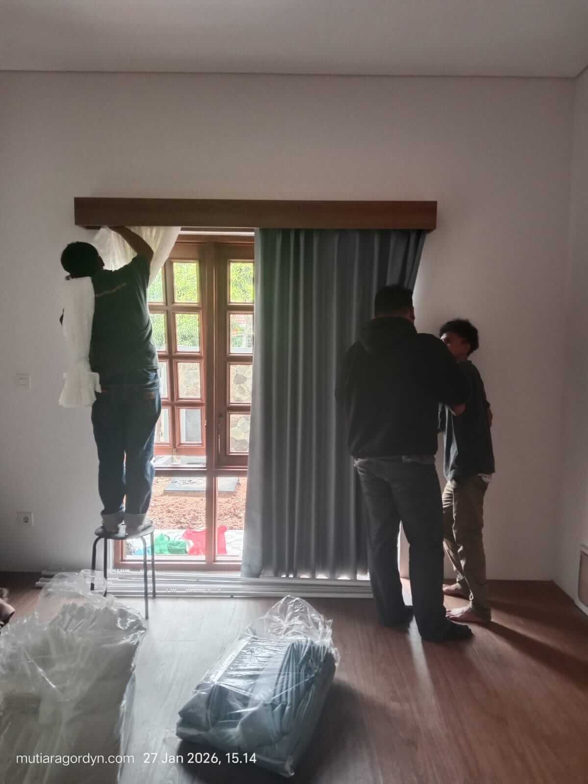 gorden kuf kayu di bintaro