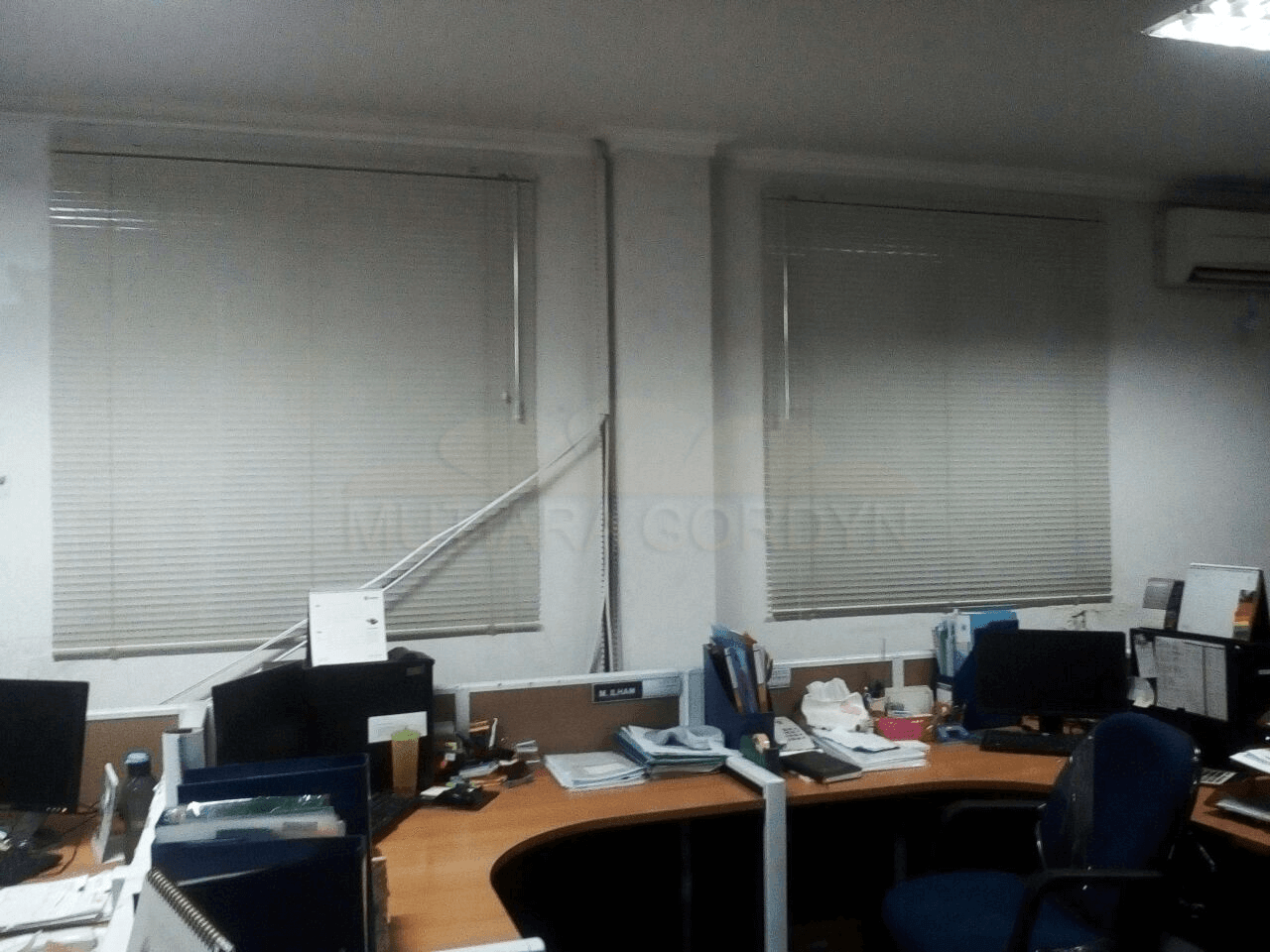 Horizontal Blind / Venetian Blind krey Aluminium bintaro