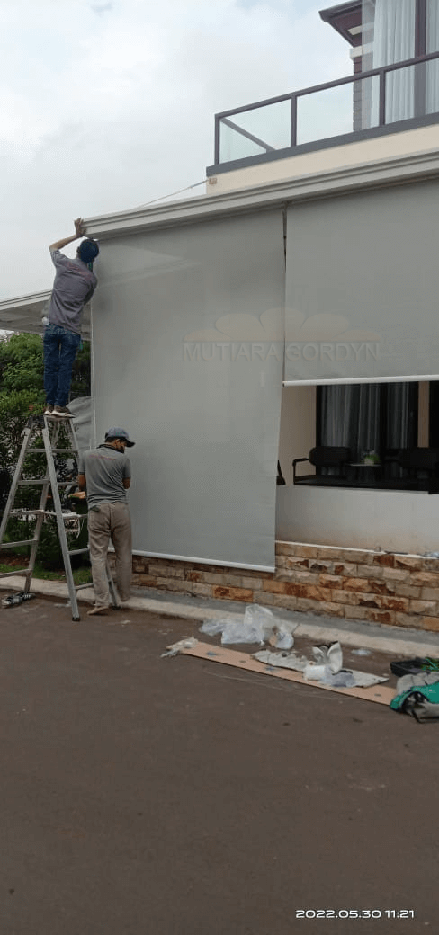 ROLLER BLIND OUTDOOR.CIPADU,LARANGAN,KREO