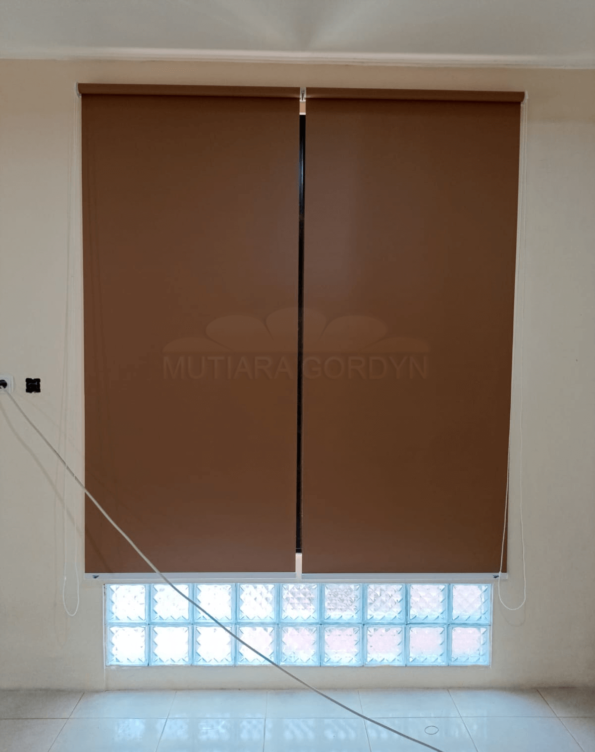 ROLLER BLIND BLACKOUT ANTI SILAU MATAHARI.TELUKNAGA