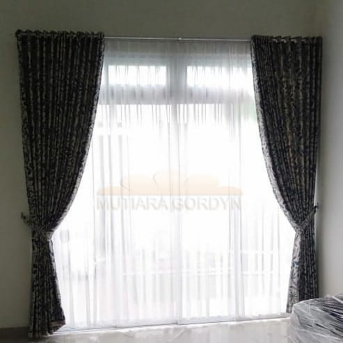 GORDEN MODEL SMOKRING.SUMMARECON