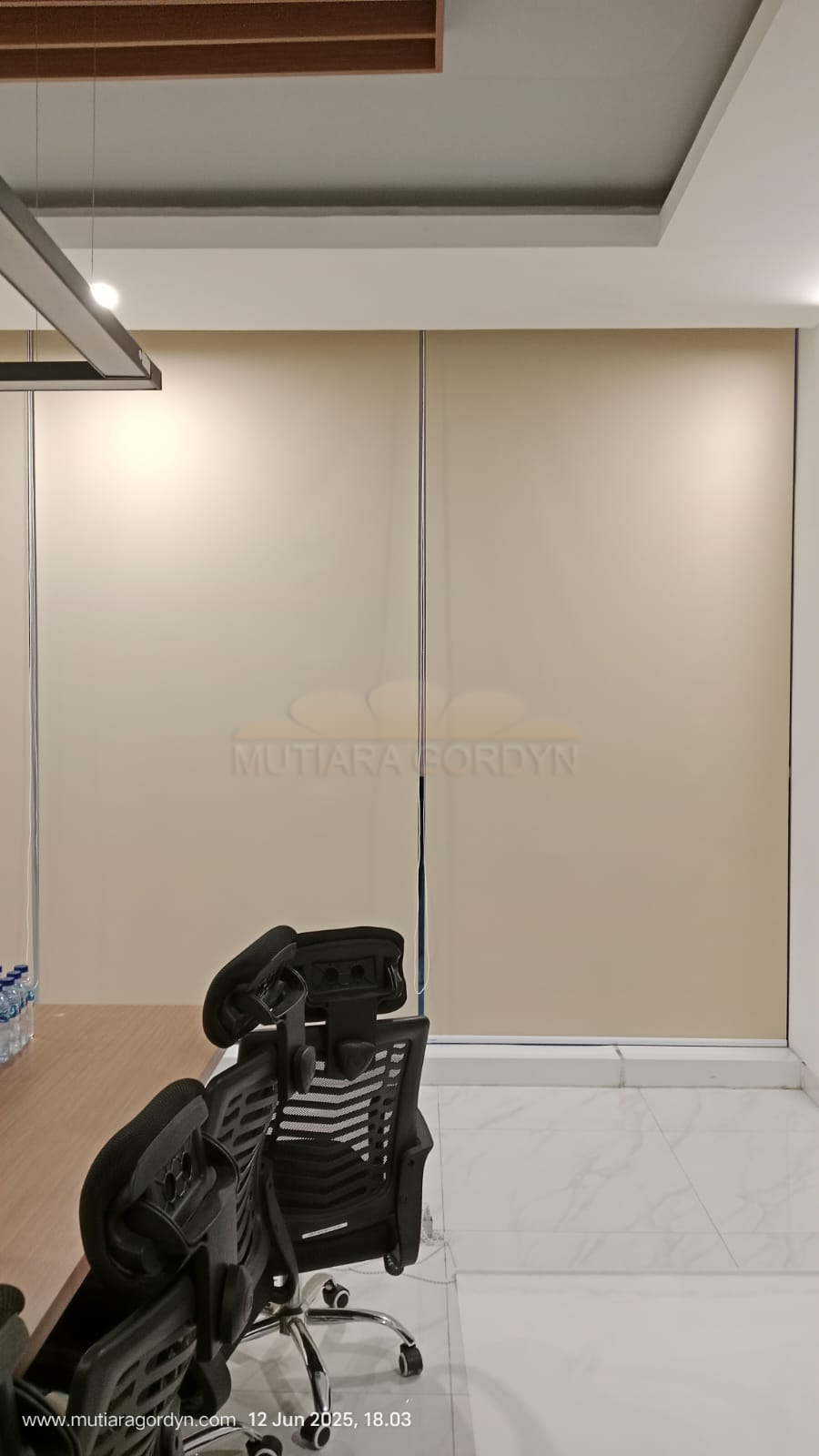 Jual Roller Blind Graha Raya | Tirai Gulung