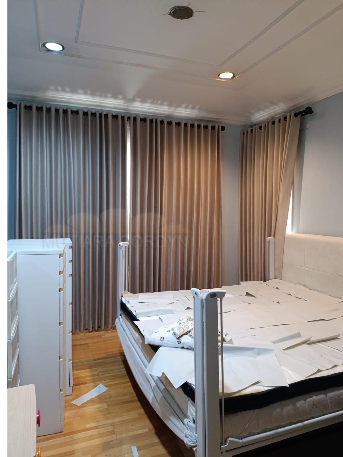 GORDEN BLACKOUT.(ANTI SILAU MATAHARI)LEGOK,BINONG,CURUG