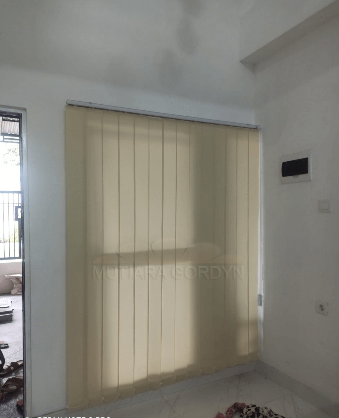 TIRAI VERTICAL BLIND.Citra Maja,Citra Raya,Korelet