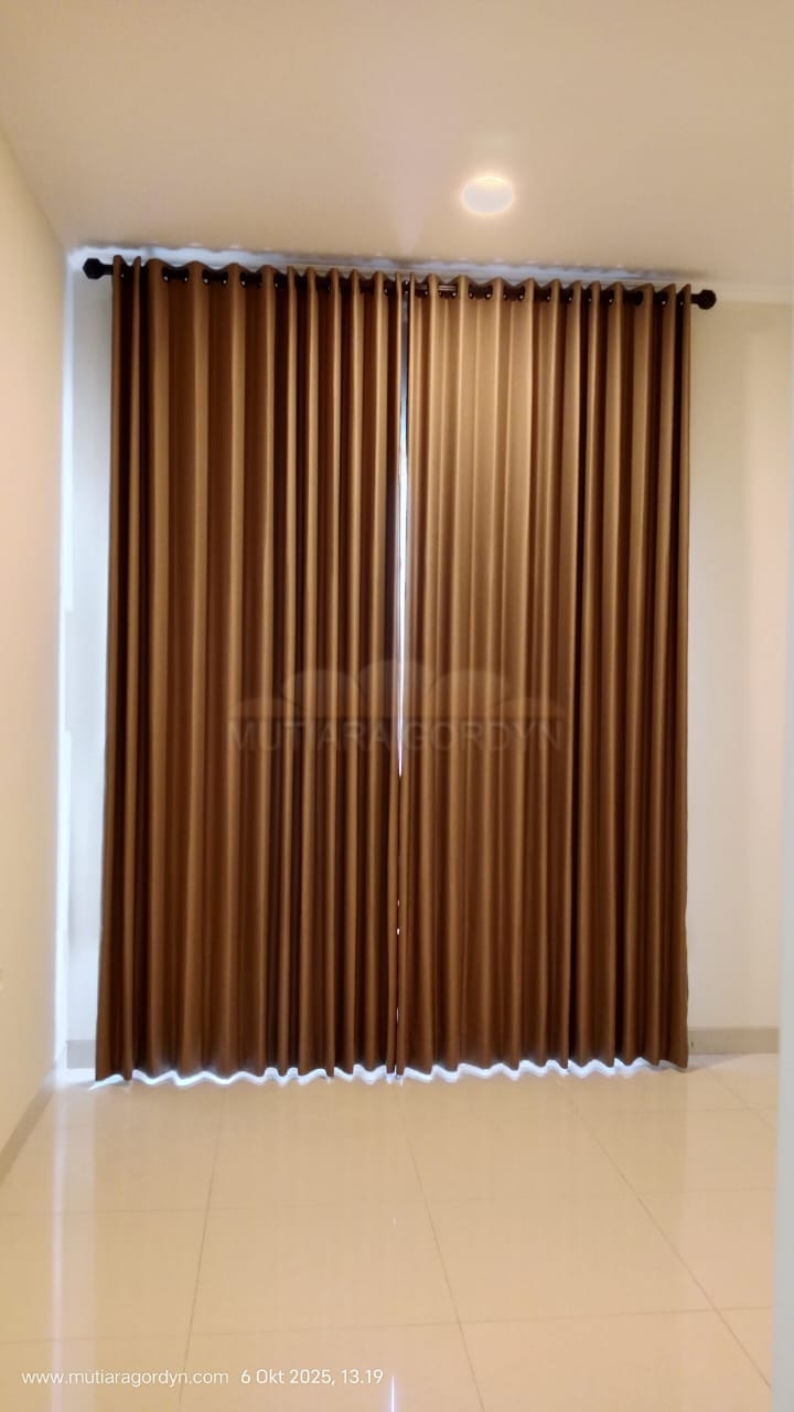 Project Pemasangan Gorden & Roller Blind Pelican Timur Gading Serpong