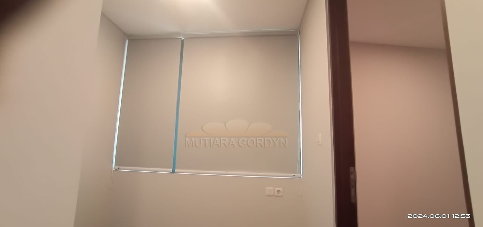 ROLLER BLIND | ROLL BLIND TIRAI GULUNG MODERN.PETAMBURAN GROGOL