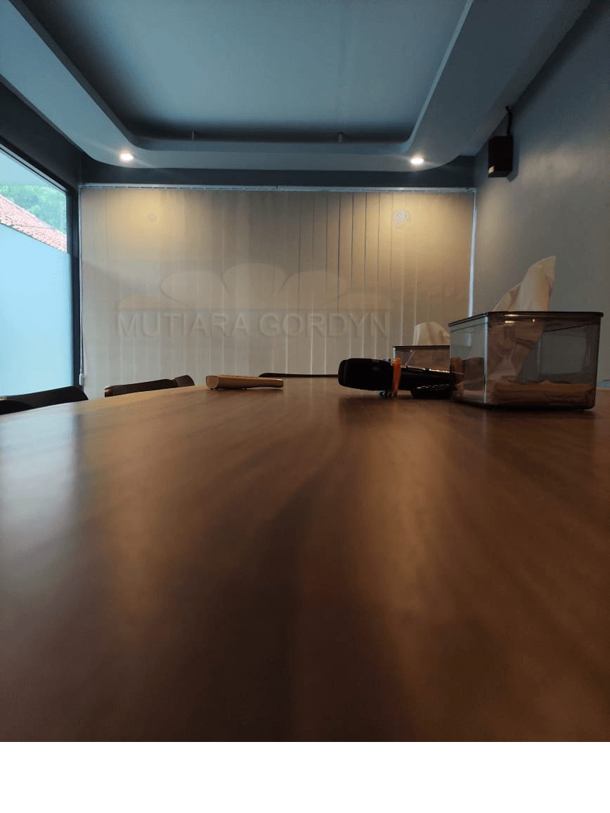 TIRAI VERTICAL BLIND.MODRNLAND TAMAN ROYAL