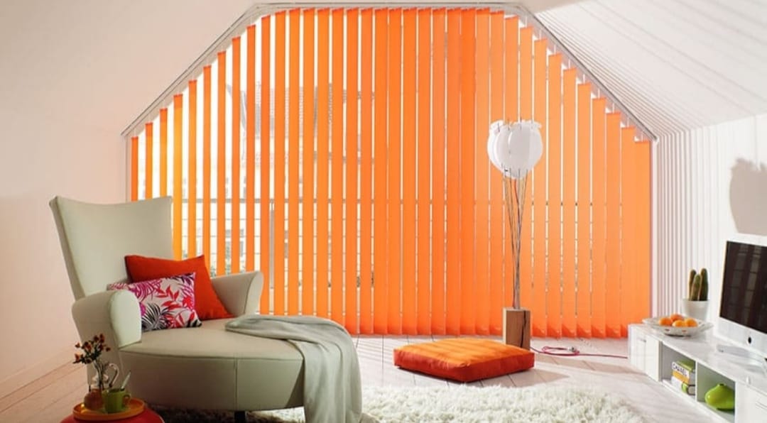 VERTICAL BLIND DAPAT DI PASANG DIBIDANG MIRING.CENGKARENG,ANGKE