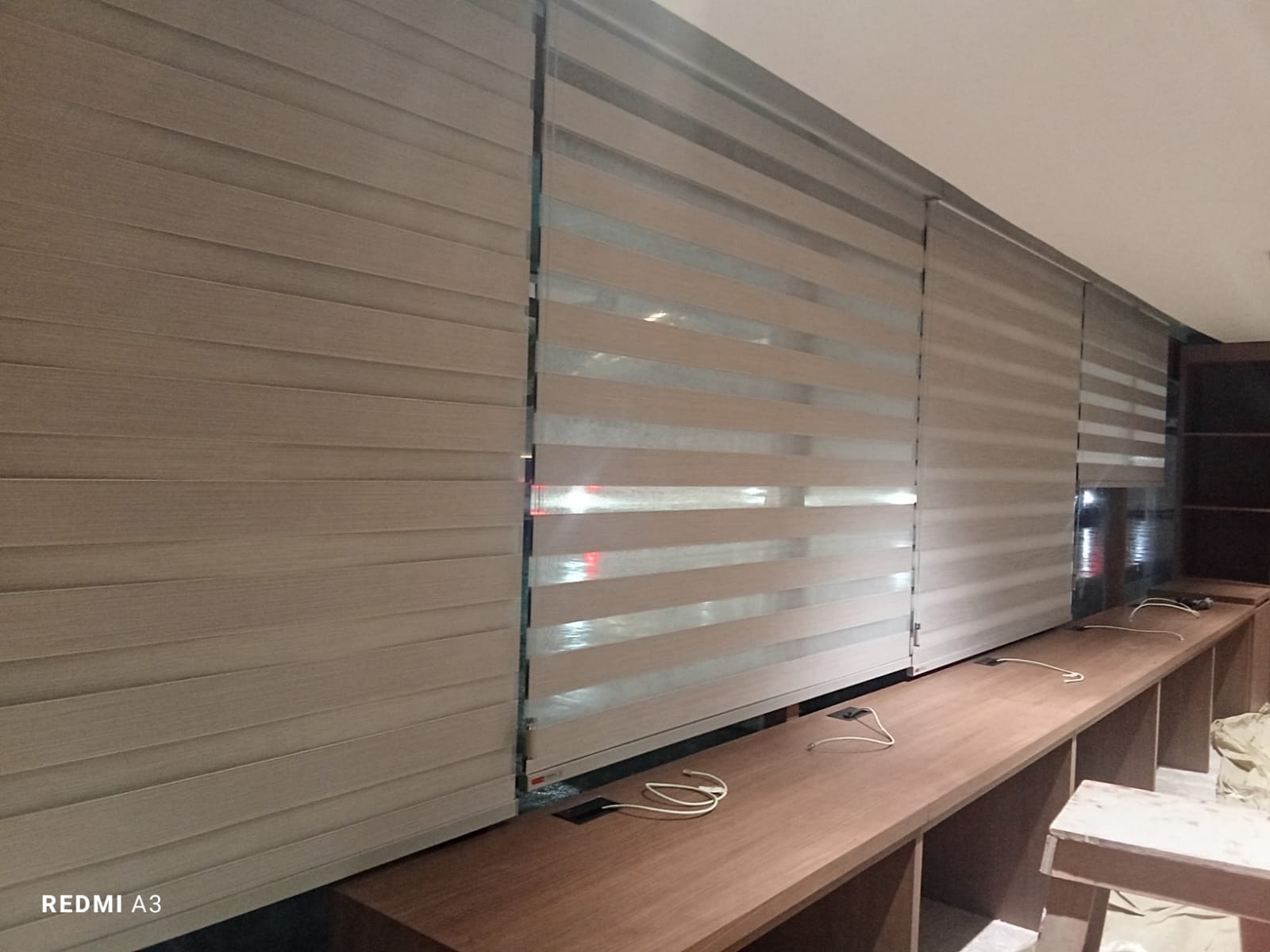 TIRAI GULUNG ZEBRA BLIND.MODERNLAND,TAMAN ROYAL