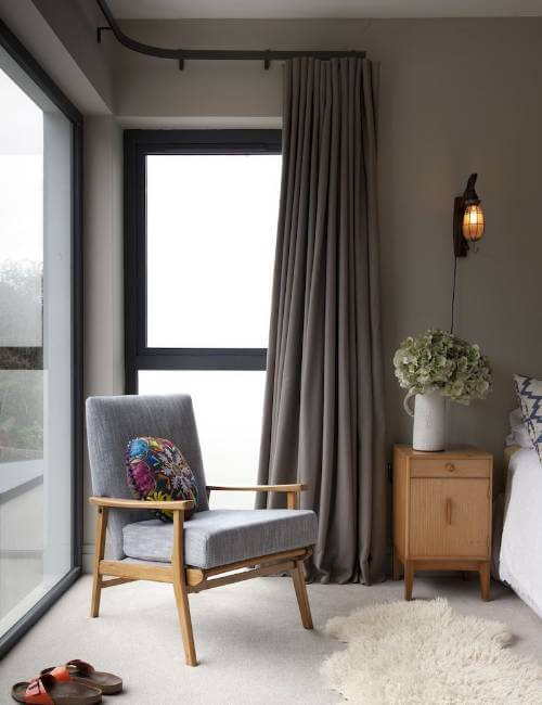 GORDEN BLACKOUT.(ANTI SILAU MATAHARI)TOMANG,ROXIMAS