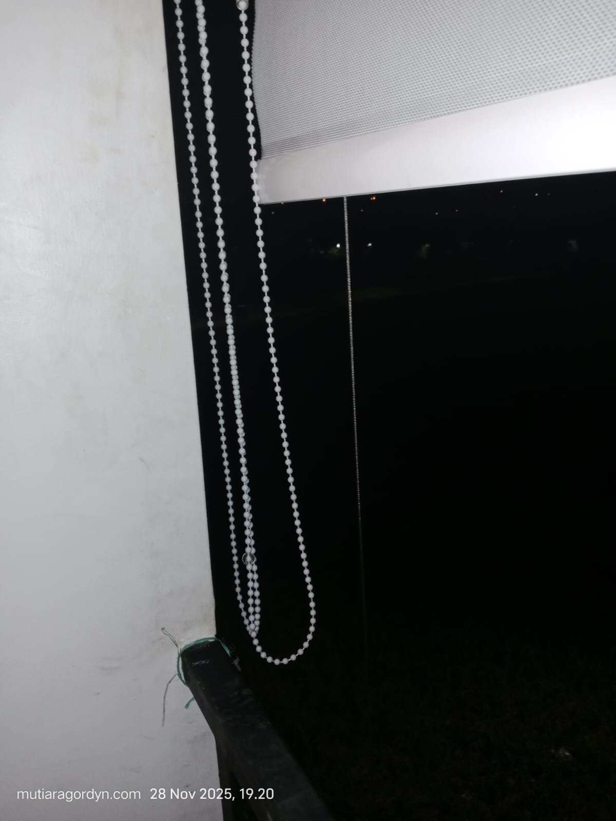 Project Pemasangan Roller Blind Outdoor di Cikarang