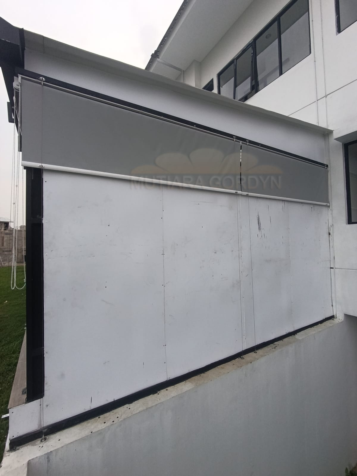 Project Pemasangan Roller Blind Outdoor di Cikarang