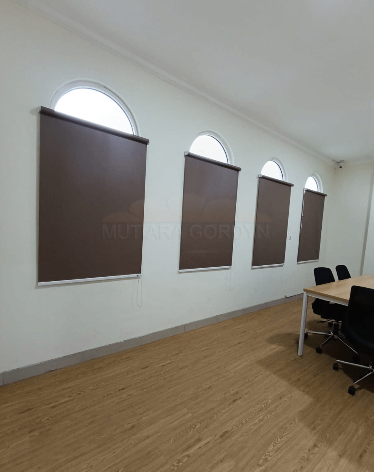 Jual Roller Blind Gulung di Green Lake | Metland Cyber City