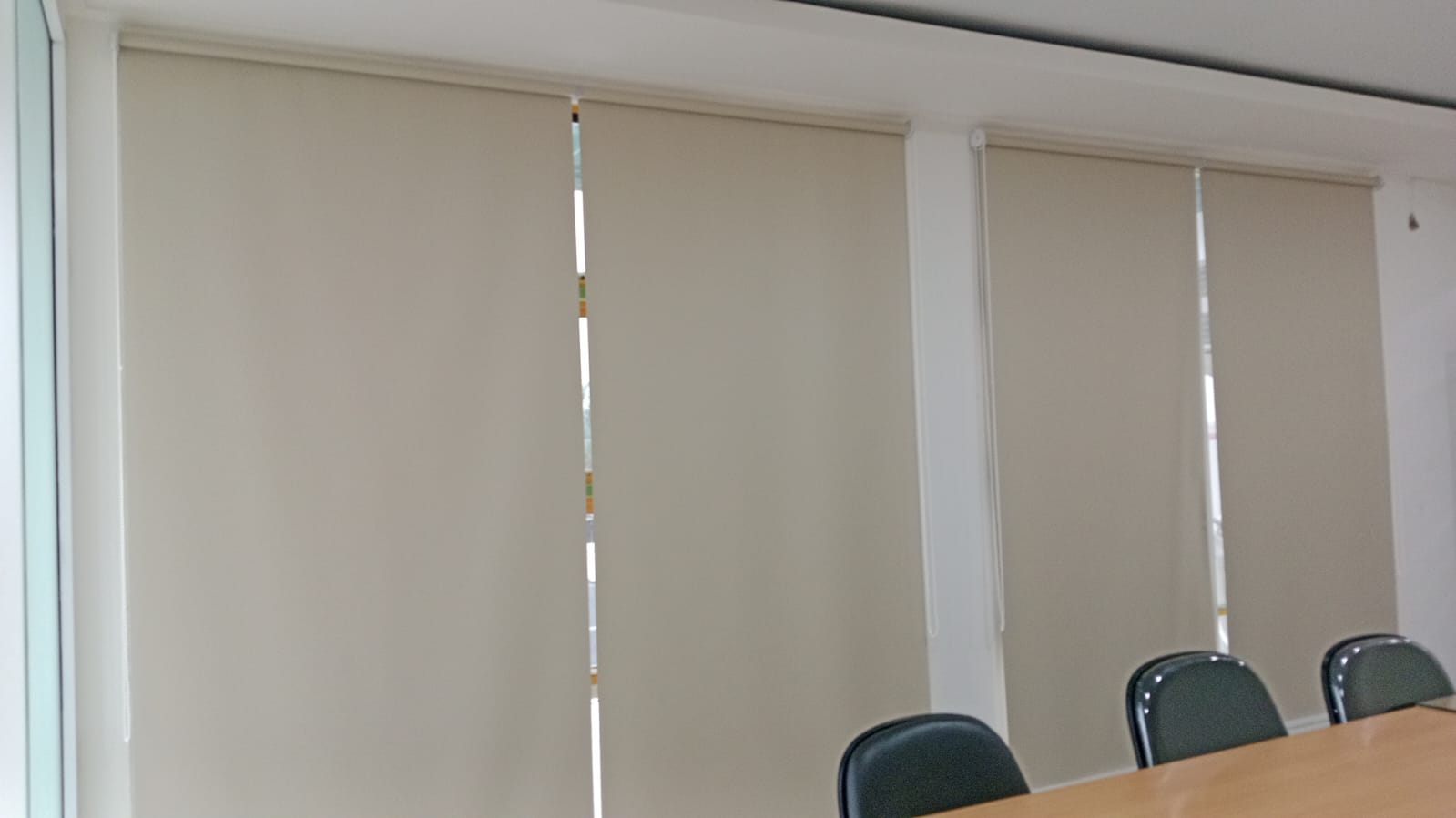 Jual Roller Blind Gulung di Green Lake | Metland Cyber City Blackout
