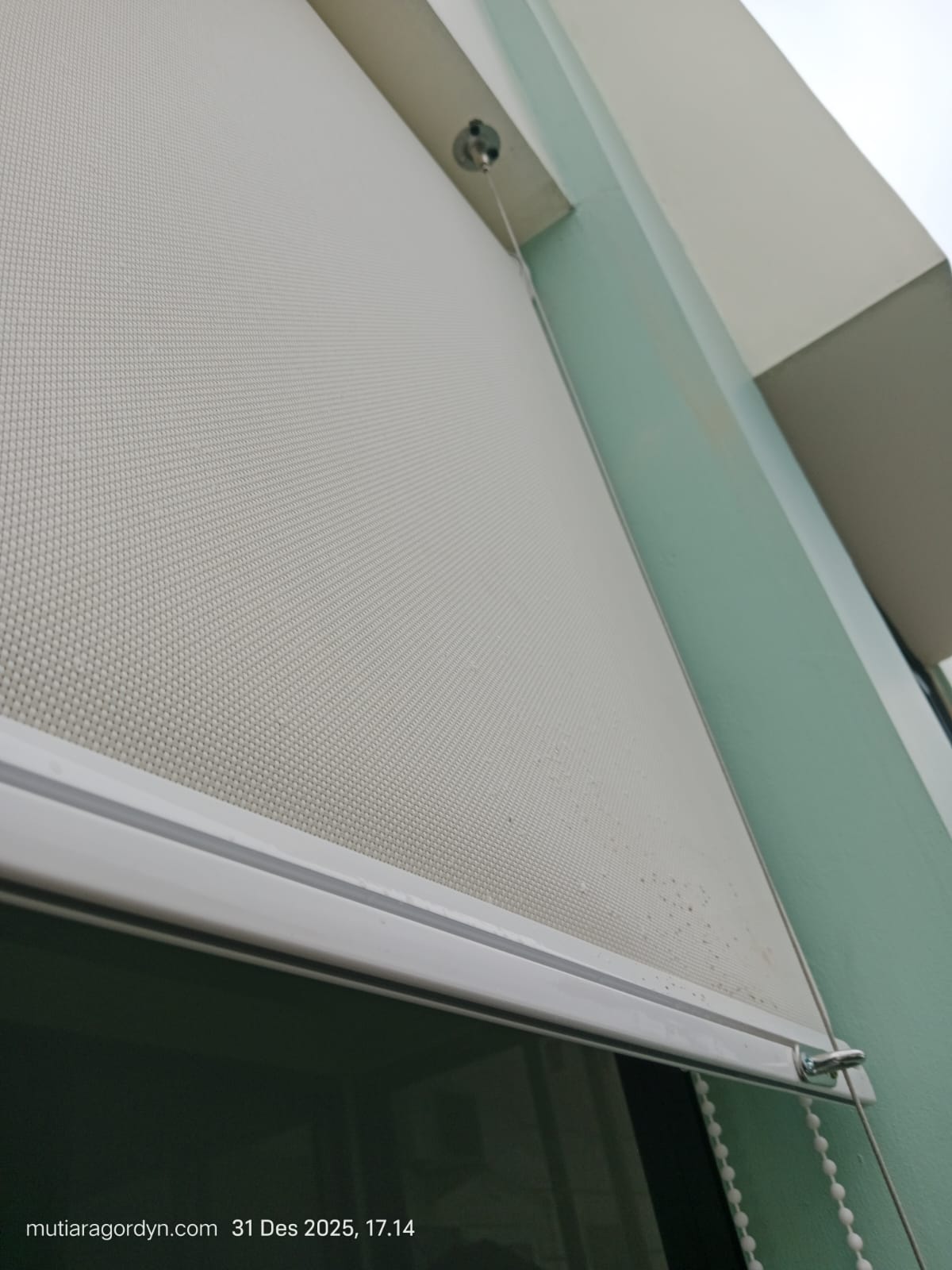 ROLLER BLIND OUTDOOR.KALODERES SEMANAN KAMAL