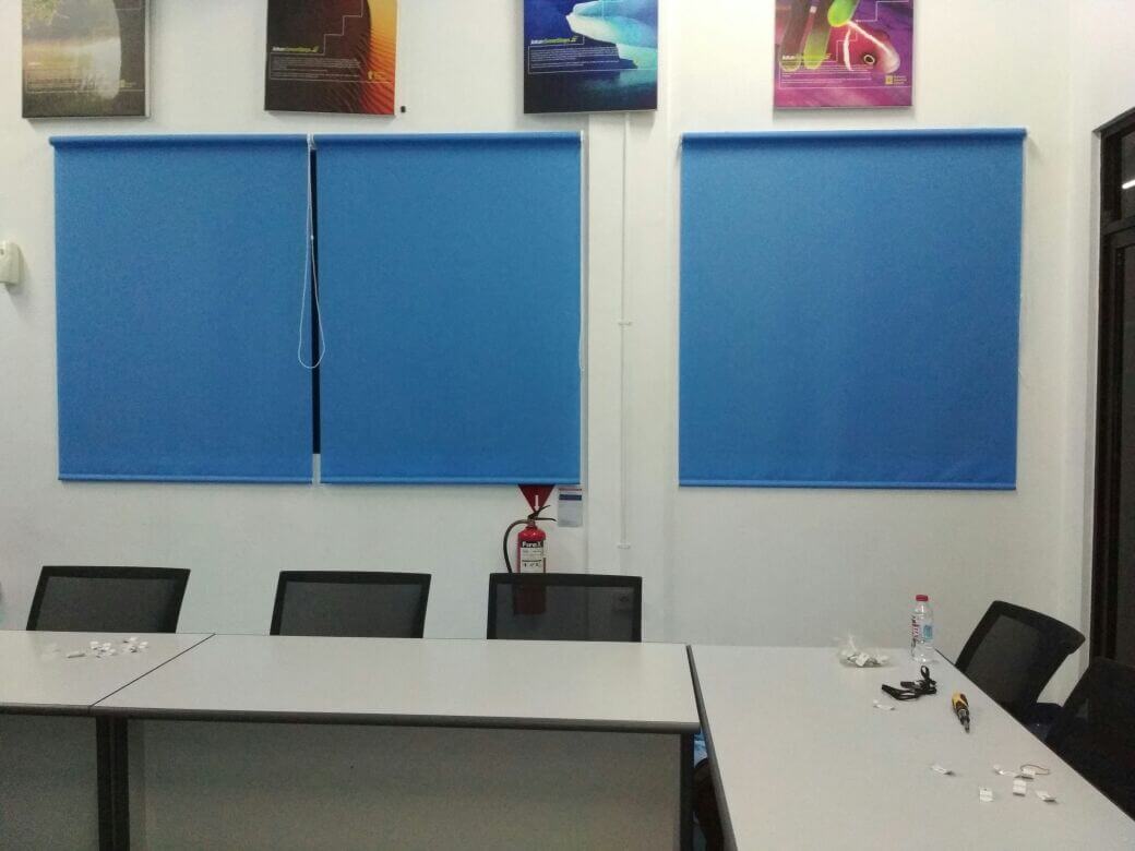 Jual Roller Blind Tambora & Pekojan Terbaik | Manual & Otomatis