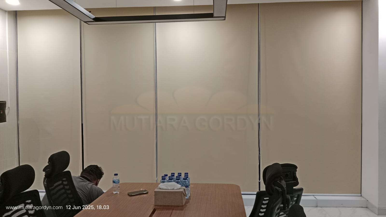 Tirai Gulung Roller Blind | Lenteng Agung Jagakarsa