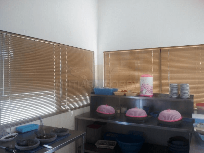 wooden blind pasar minggu