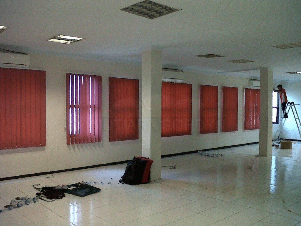 TIRAI VERTICAL BLIND. LEBAK BULUS PONDOK LABU