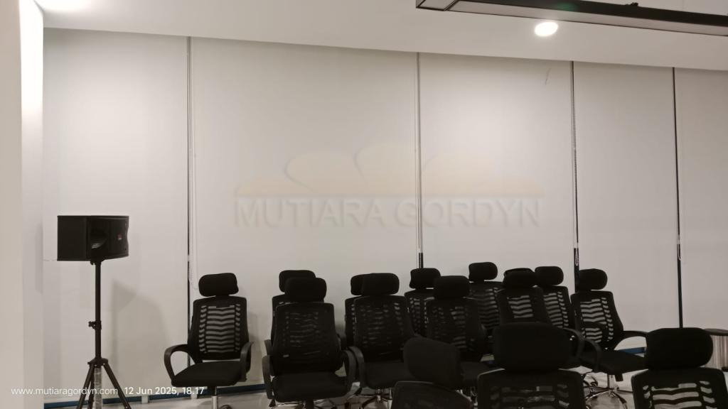 Jual Roller Blind Gulung Survey di Mampang Prapatan Kuningan