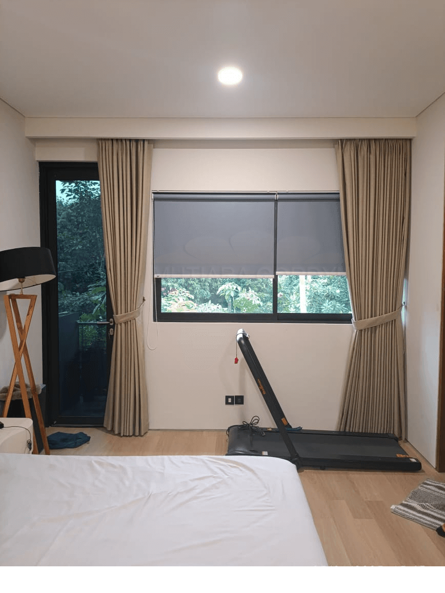 Pemasangan Gorden Blackout dan Roller Blind di Cilandak, Jakarta Selatan