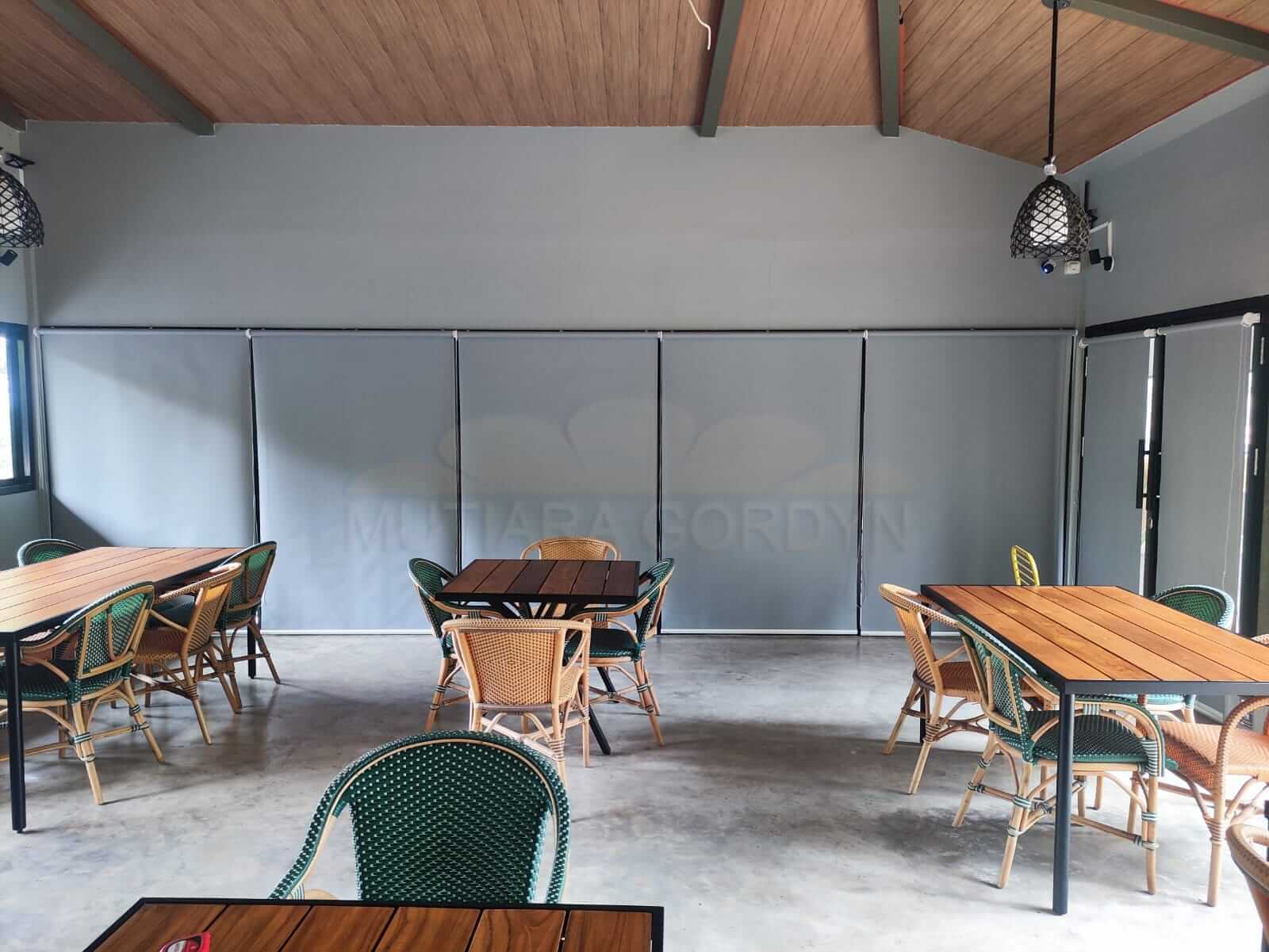 Roller Blind Tirai Indoor & Outdoor: Toko Blinds Bogor